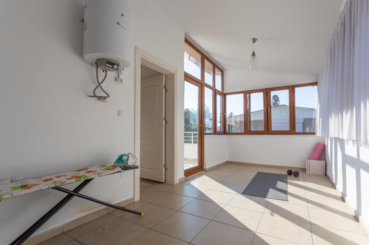 באלאק Villa Esma מראה חיצוני תמונה